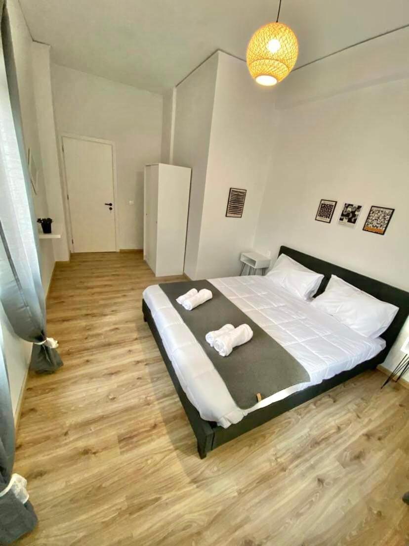 Comfortable Apartment In The City Center Aten Exteriör bild